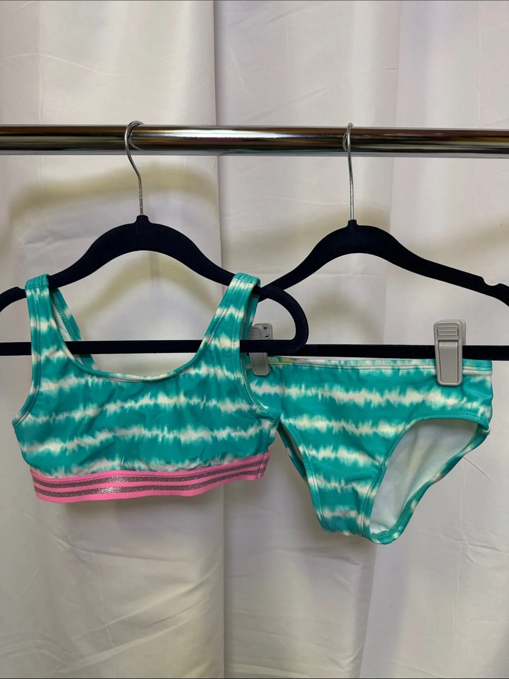 Cat & Jack girls electric Tie-Dye teal Bikini Set with Pink Trim XS (4/5)